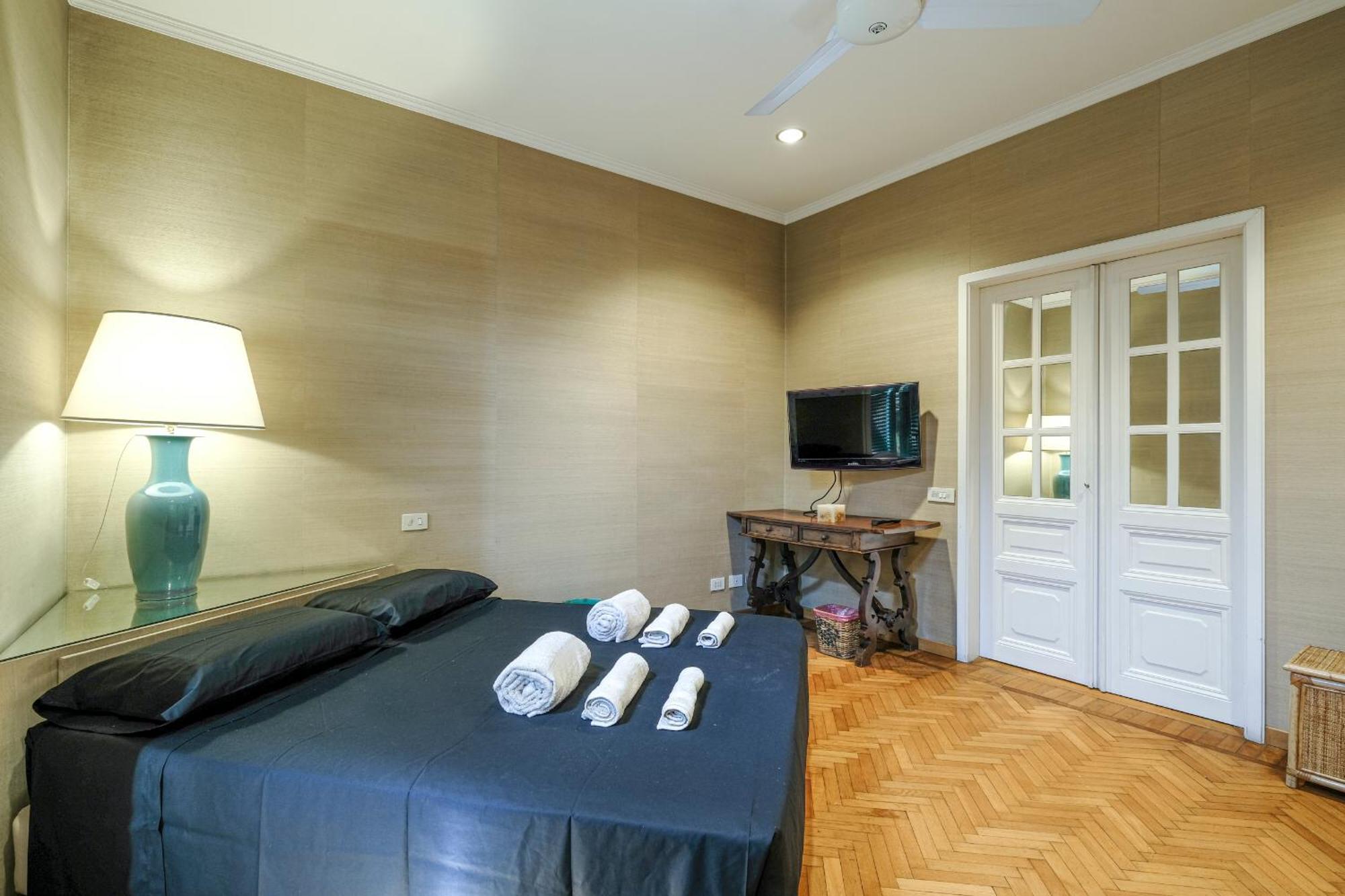 Piramide Shabby By Casa E Lode - Colosseum, Air Conditioning روما المظهر الخارجي الصورة